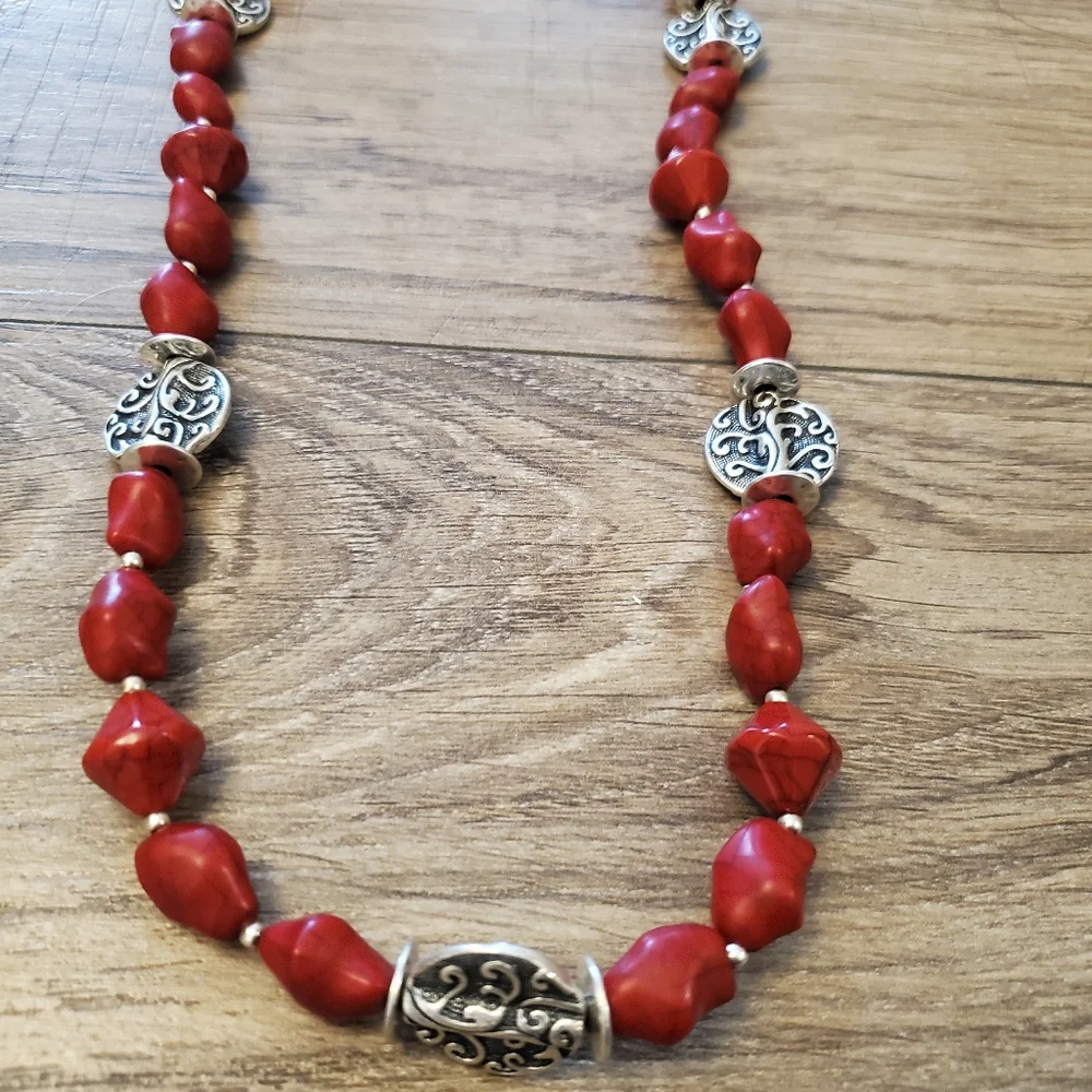 Premier Designs Salsa Necklace and‎ Bracelet
